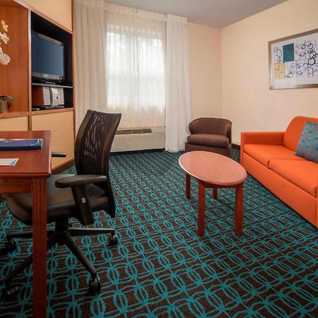 Fairfield Inn & Suites By Marriott Williamsburg Chambre photo