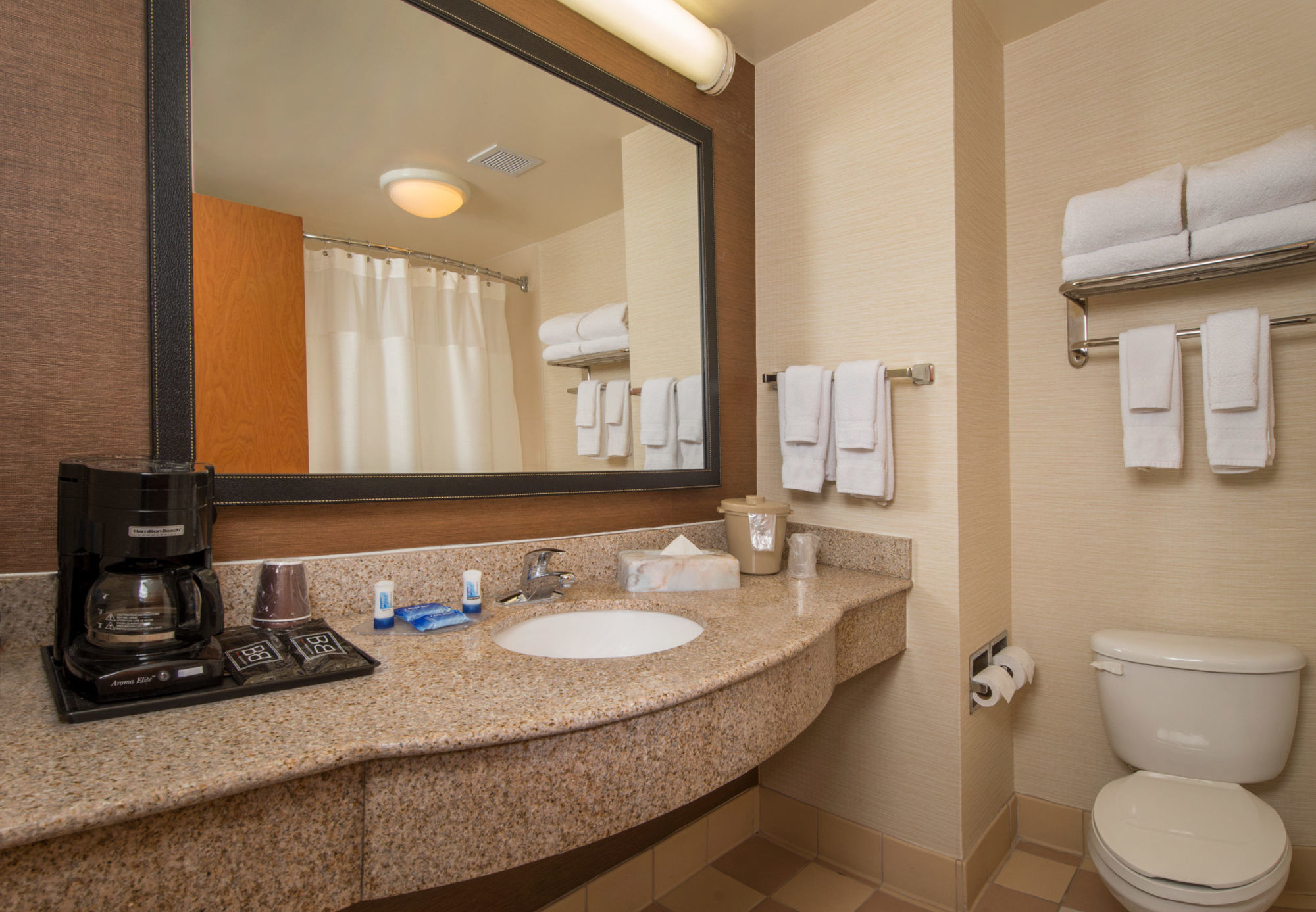 Fairfield Inn & Suites By Marriott Williamsburg Chambre photo